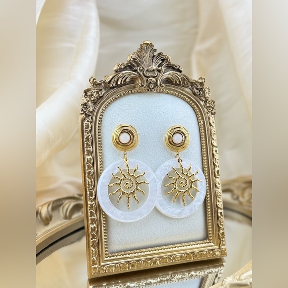 Sunburst Drop Earrings PVD Gold PlatedStainless Steel with Natural Stone… - Picture 13 of 15